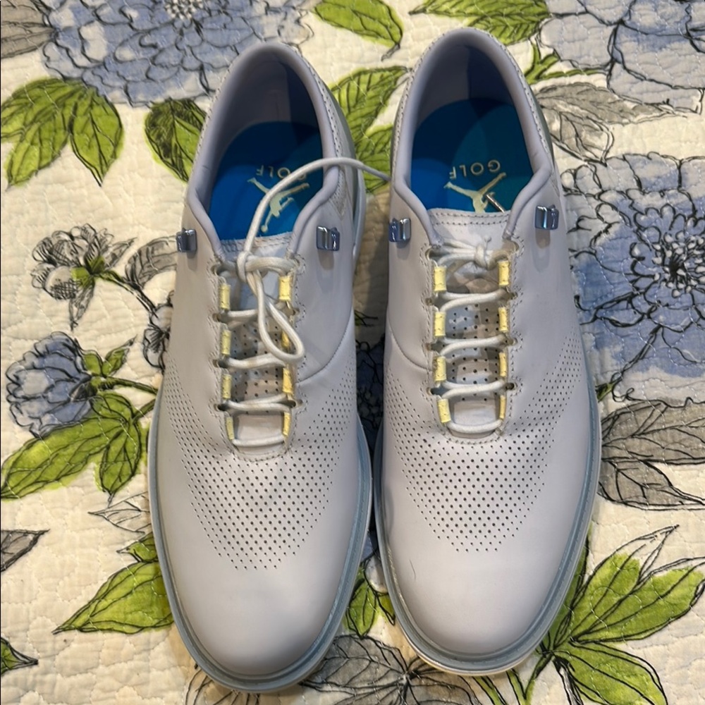 Men's jordan Golf cleats